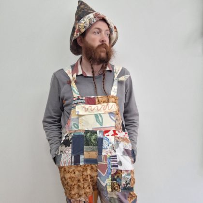 Crouching Pocket Hidden Chicken